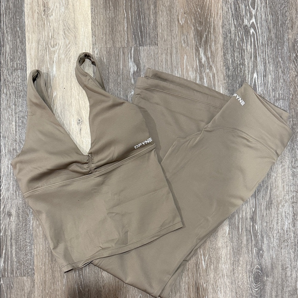DFYNE X HANNA PEARSON Tan Activewear Set